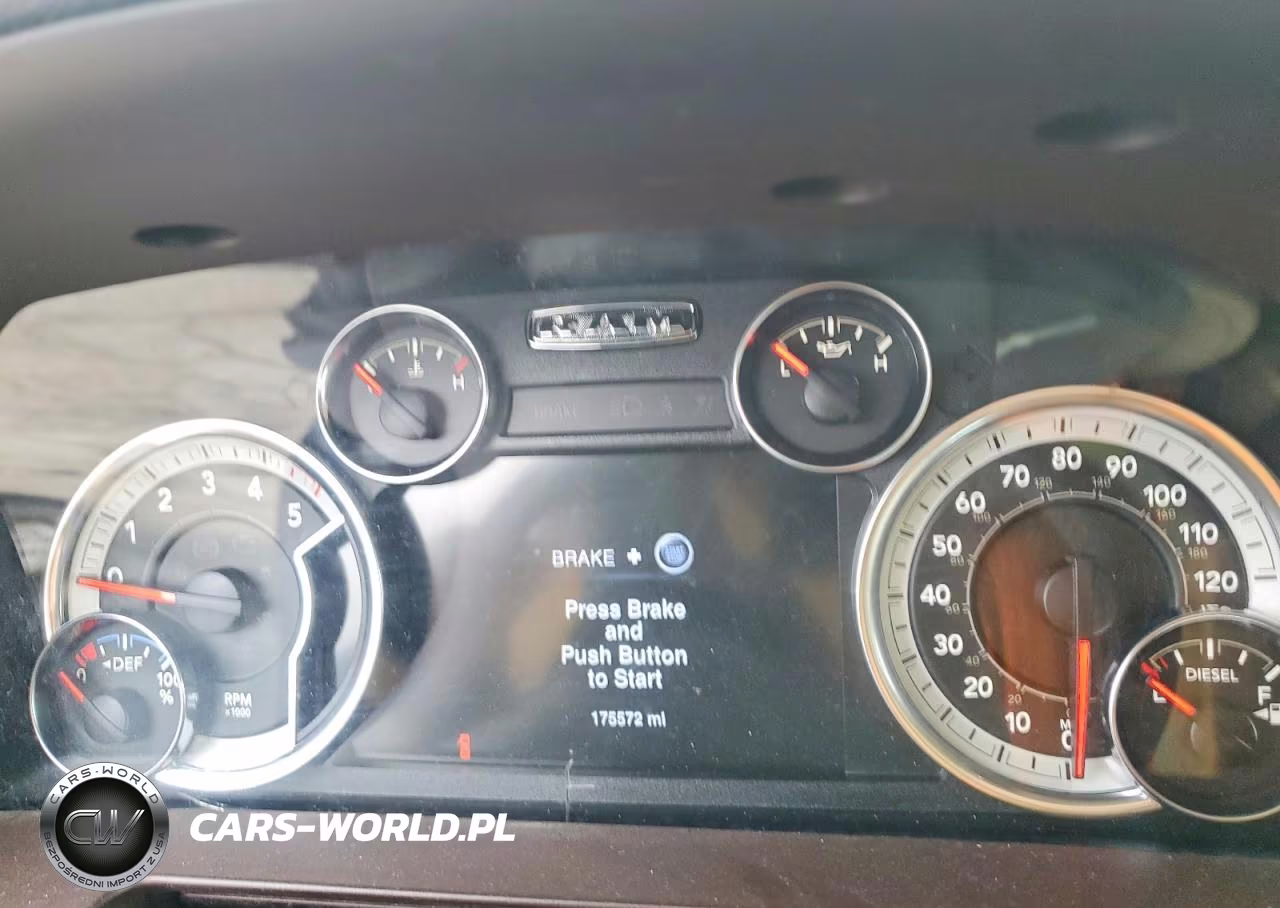 2016 Ram 1500 Laramie VIN:1C6RR7NMXGS255228 - 9