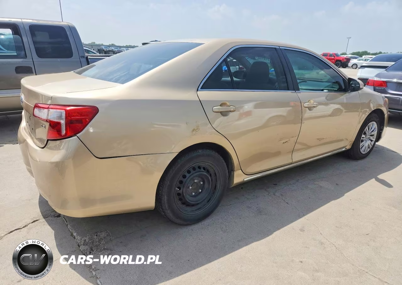 2012 Toyota Camry Le VIN:4T1BF1FK8CU085006 - 3