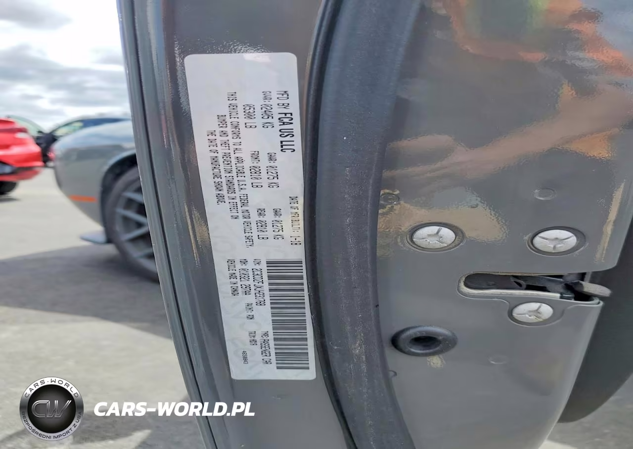 2018 Dodge Challenger R VIN:2C3CDZFJXJH231768 - 13