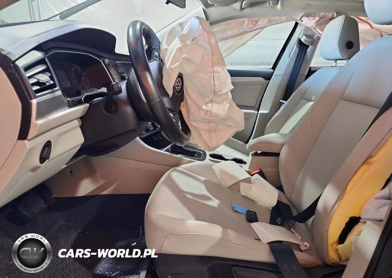 2019 Volkswagen Jetta S VIN:3VWC57BU7KM113044 - 7