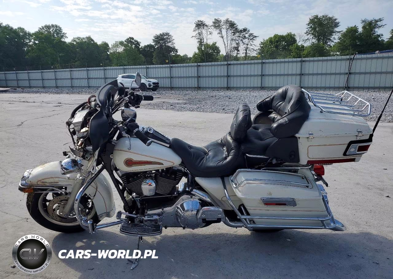 2000 Harley-Davidson Flhtcui Shrine VIN:1HD1FLW11YY631579 - 3