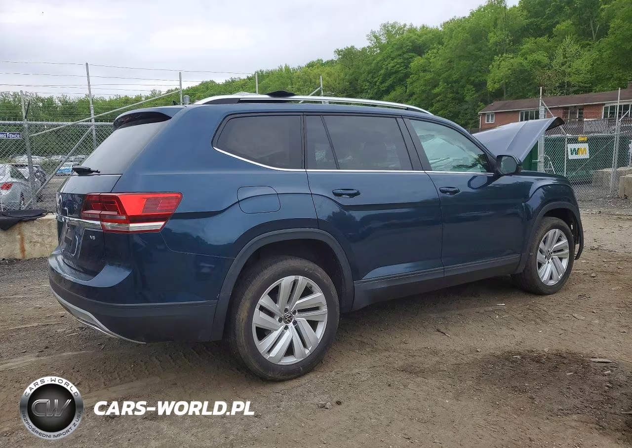 2018 Volkswagen Atlas Se VIN:1V2CR2CA6JC512685 - 3