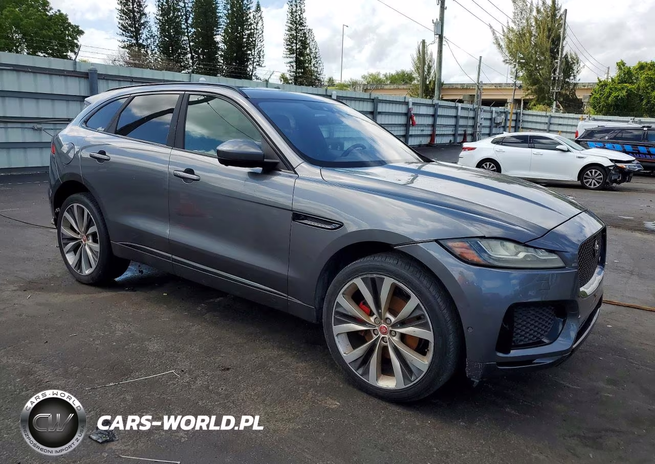 2019 Jaguar F-Pace S VIN:SADCM2FV8KA357623 - 4