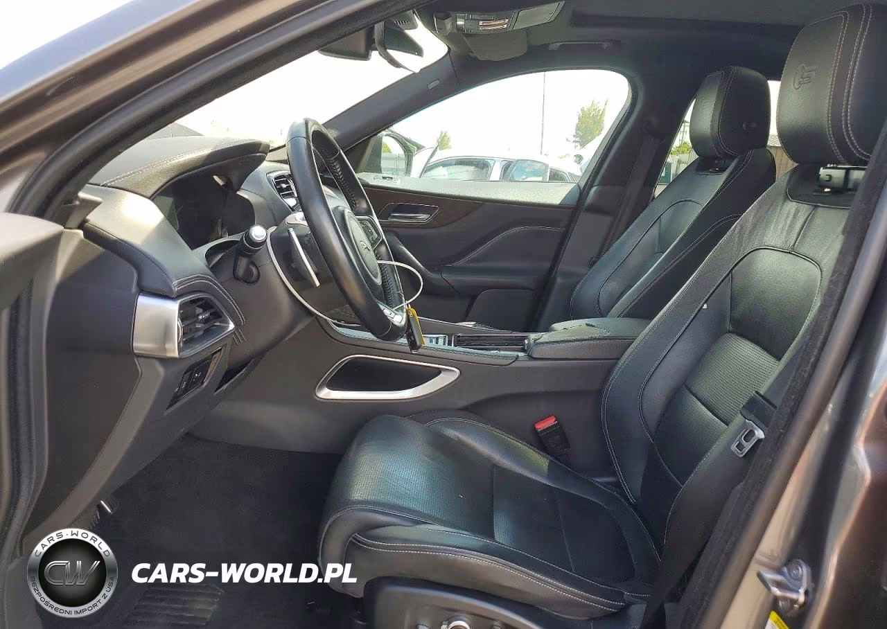 2019 Jaguar F-Pace S VIN:SADCM2FV8KA357623 - 7