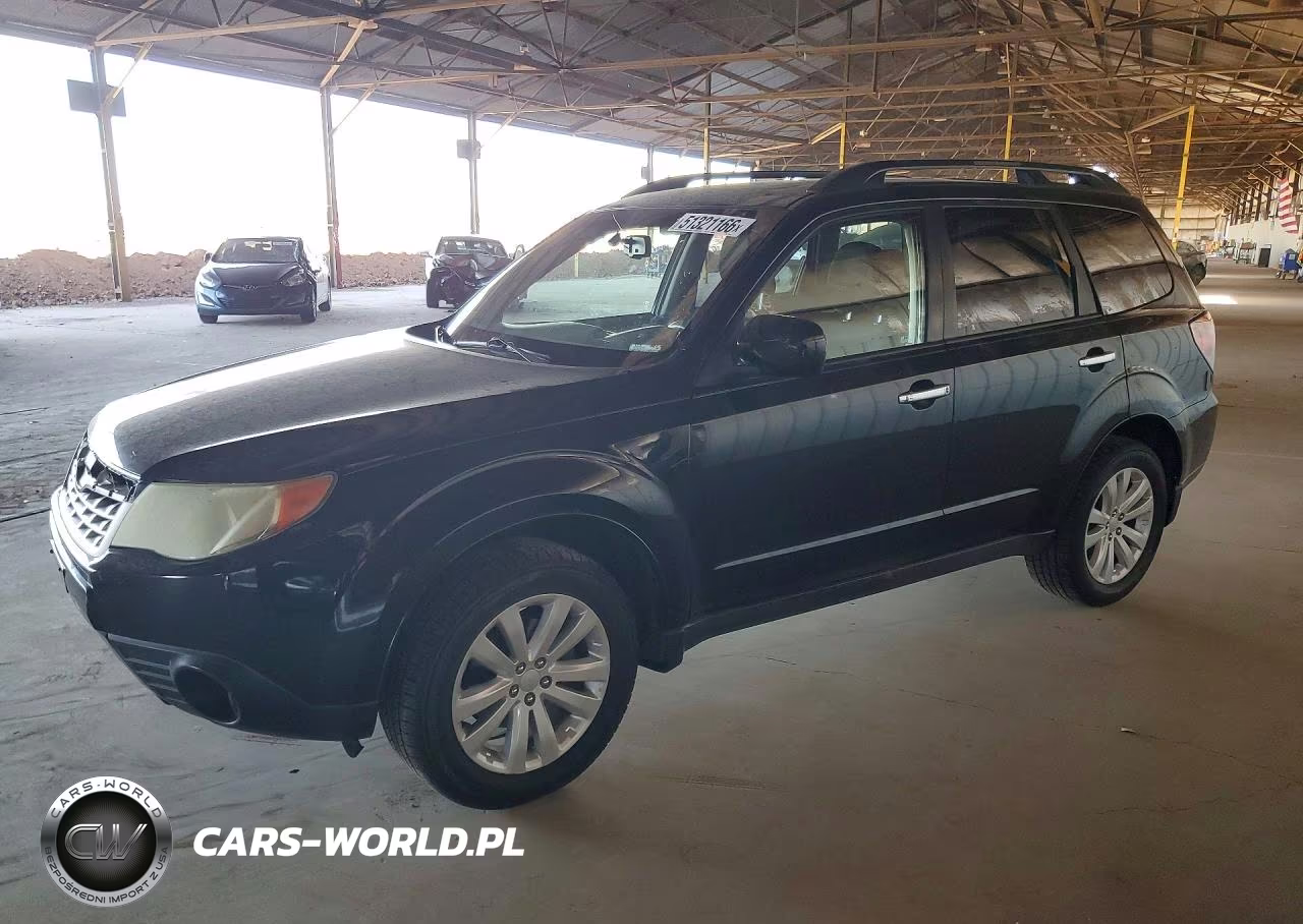 2013 Subaru Forester 2.5X Premium – zdjęcie 1 z 12