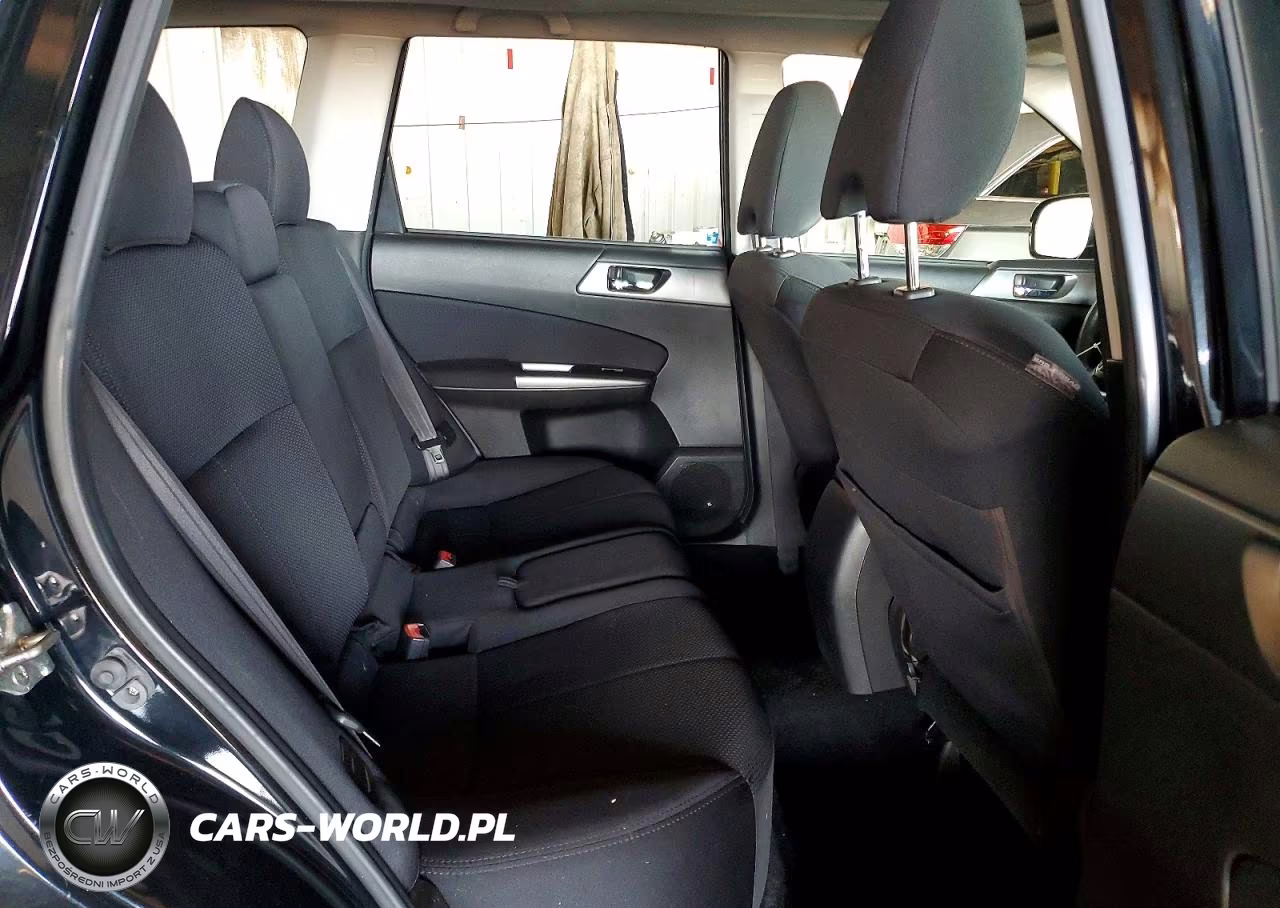 2013 Subaru Forester 2.5X Premium VIN:JF2SHADCXDH425181 - 10