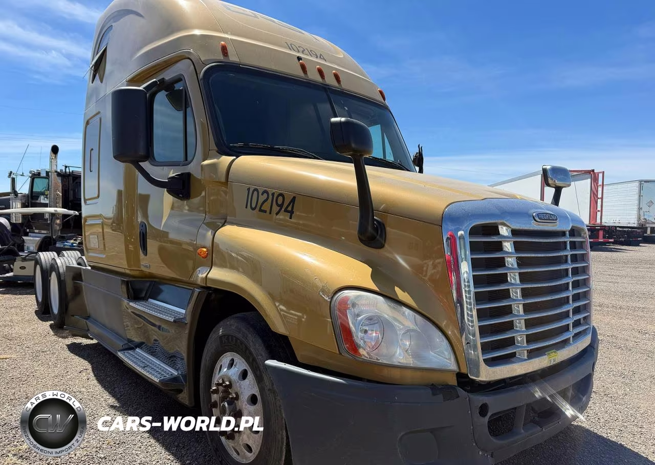 FREIGHTLINER CASCADIA 1