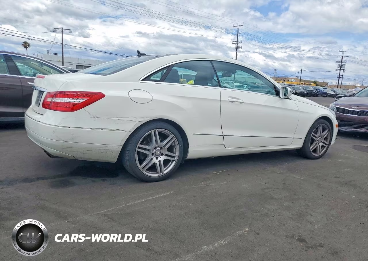 2010 Mercedes-Benz E 350 VIN:WDDKJ5GB0AF017833 - 3
