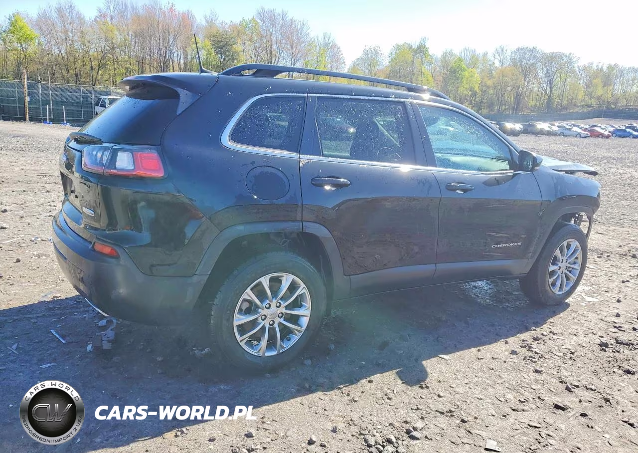 2022 Jeep Cherokee Latitude Lux VIN:1C4PJMMX8ND511644 - 3
