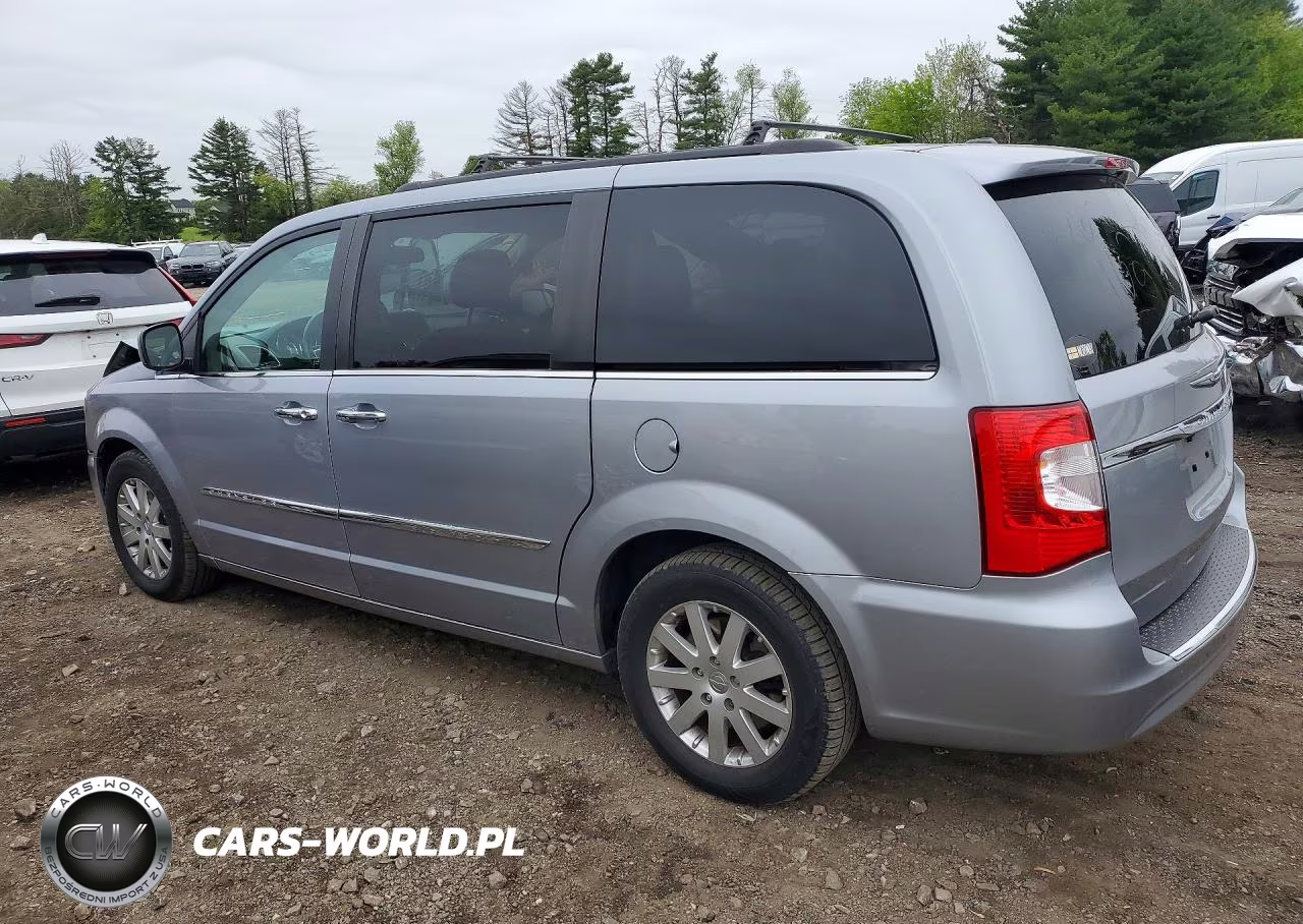 2015 Chrysler Town & Country Touring VIN:2C4RC1BG8FR602349 - 2
