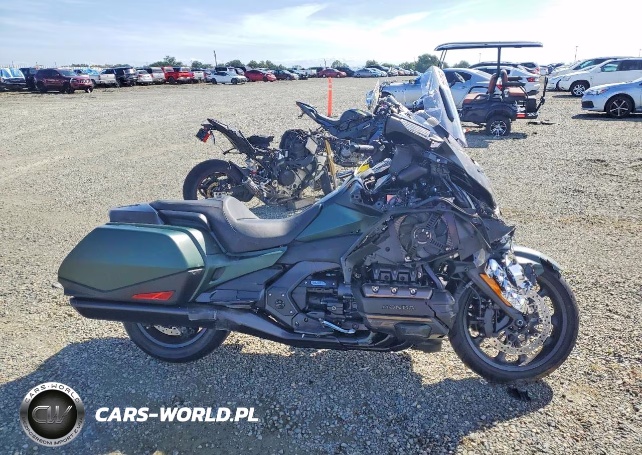 2024 Honda Gl1800 B