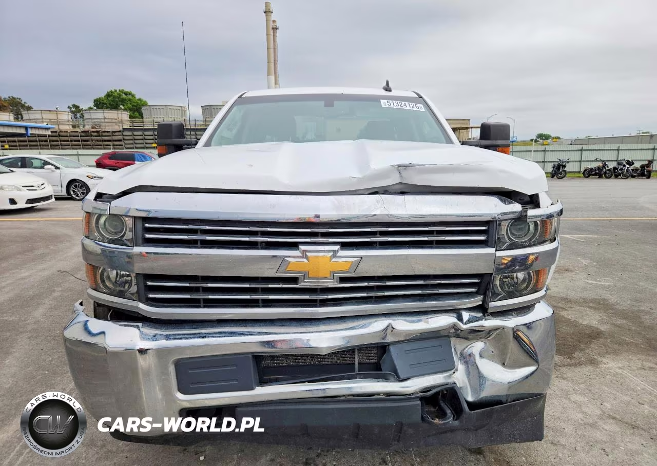 2018 Chevrolet Silverado K2500 Heavy Duty VIN:1GC2KUEG3JZ239314 - 5