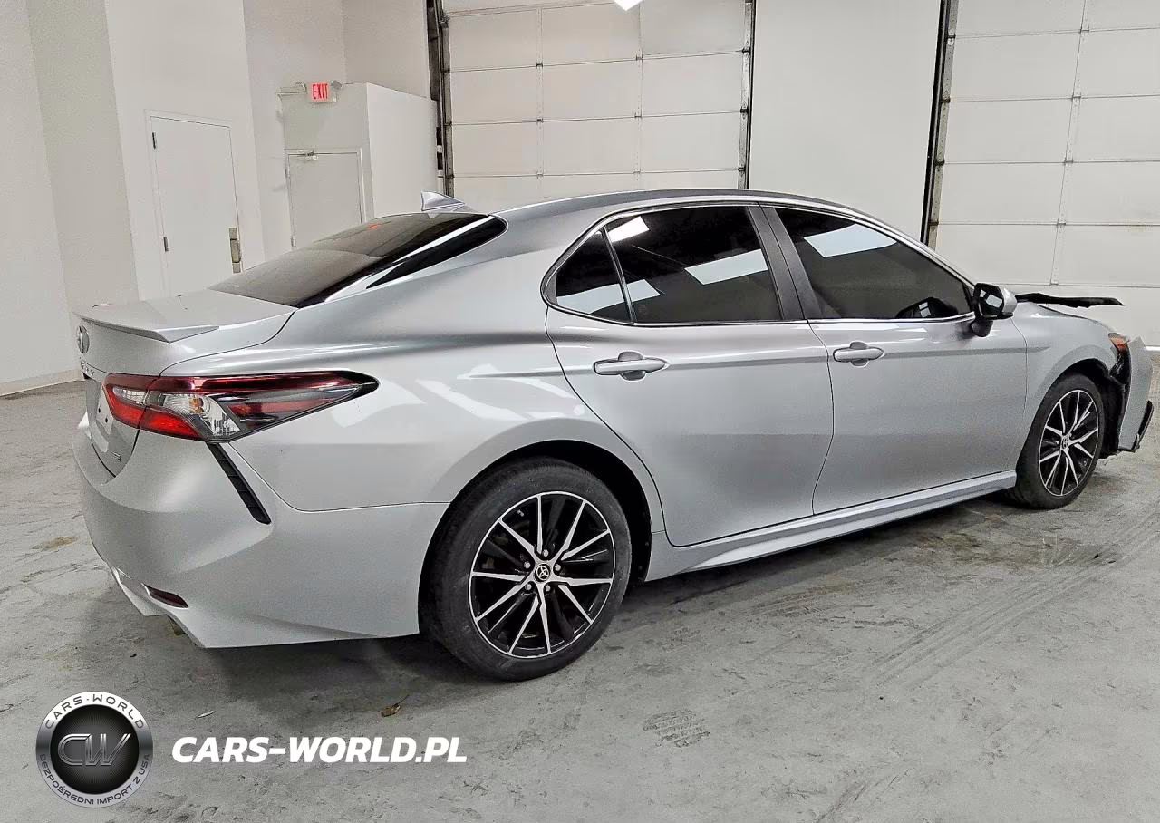 2021 Toyota Camry Se VIN:4T1G11AK8MU437160 - 3