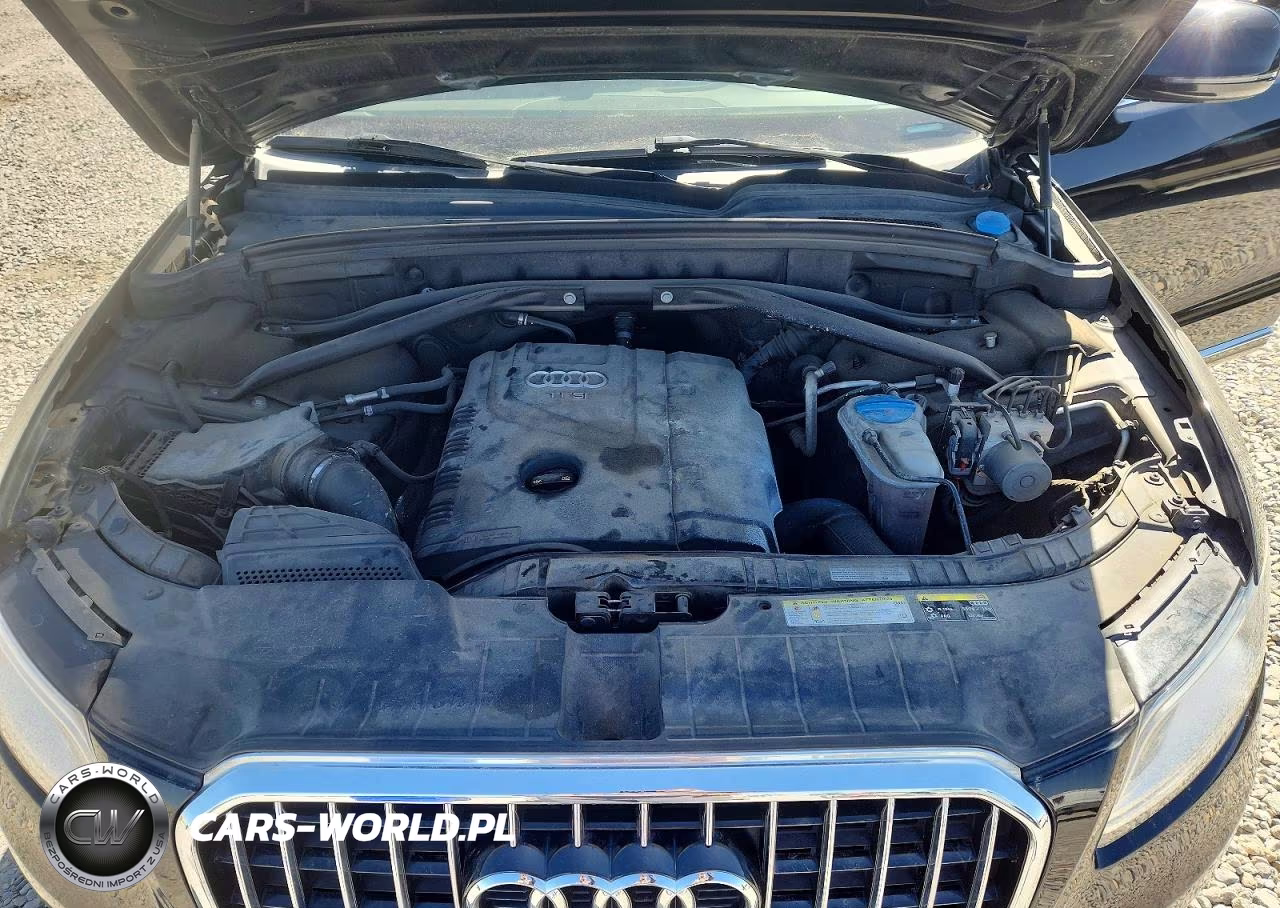 2016 Audi Q5 Premium VIN:WA1C2AFP8GA039998 - 12