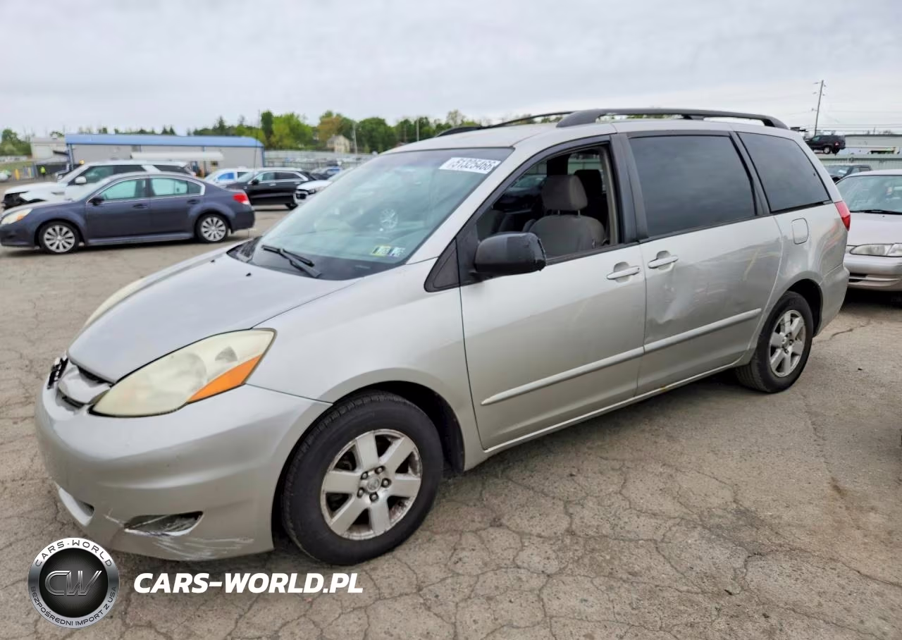 2006 Toyota Sienna Le 7 Passenger