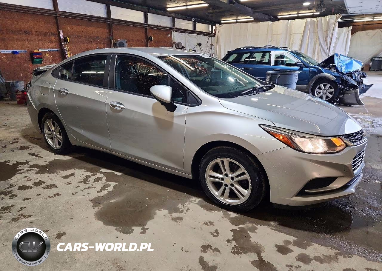 2017 Chevrolet Cruze Ls VIN:1G1BC5SM5H7224888 - 4