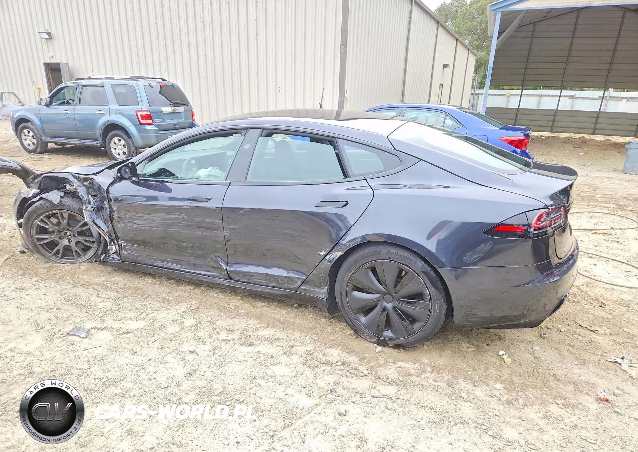 2024 Tesla Model S VIN:5YJSA1E57RF539889 - 2