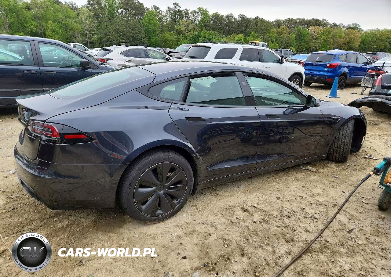 2024 Tesla Model S VIN:5YJSA1E57RF539889 - 3