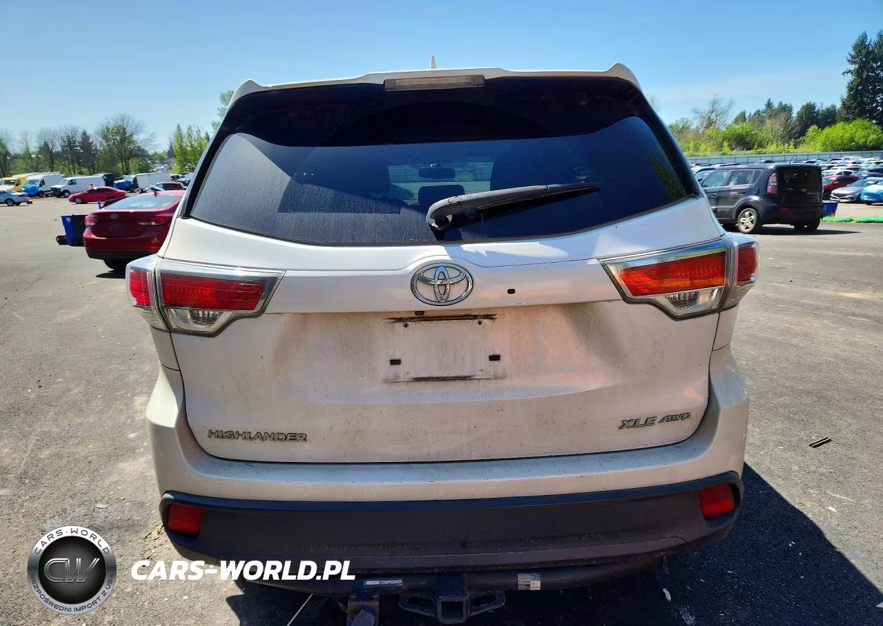 2015 Toyota Highlander Xle VIN:5TDJKRFH5FS097167 - 6