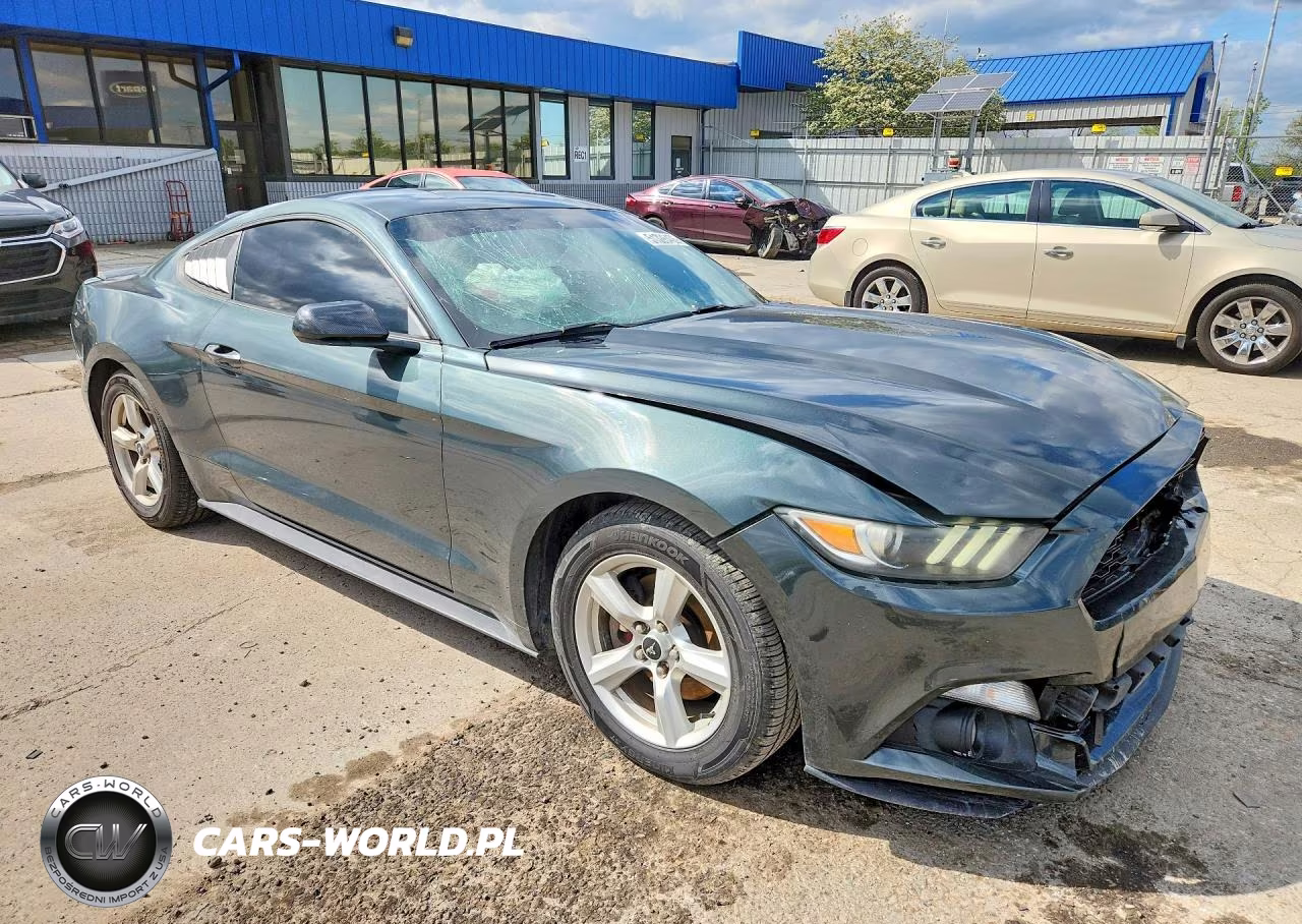2015 Ford Mustang VIN:1FA6P8TH0F5376849 - 4