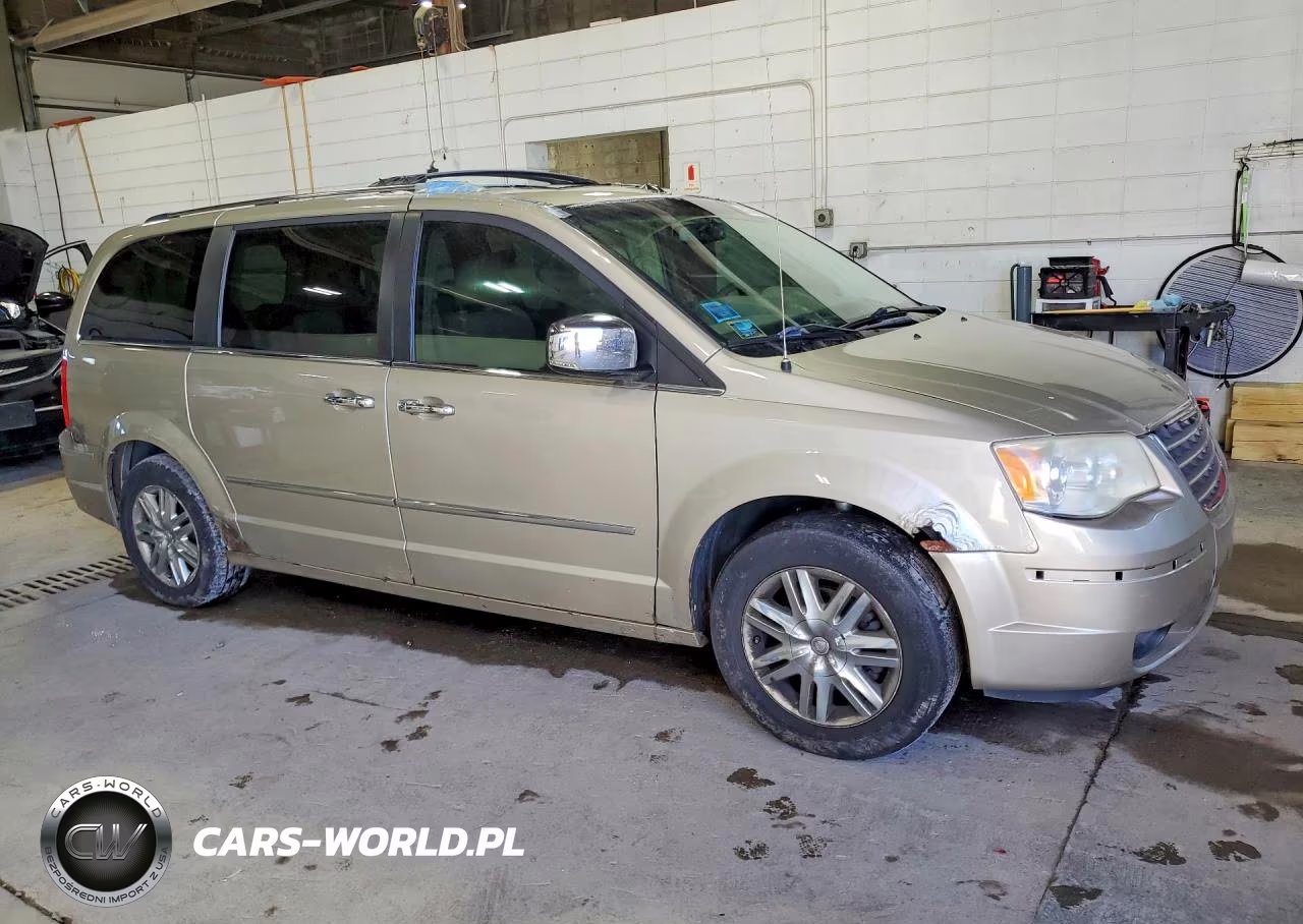 2008 Chrysler Town & Country Limited VIN:2A8HR64X48R823155 - 4