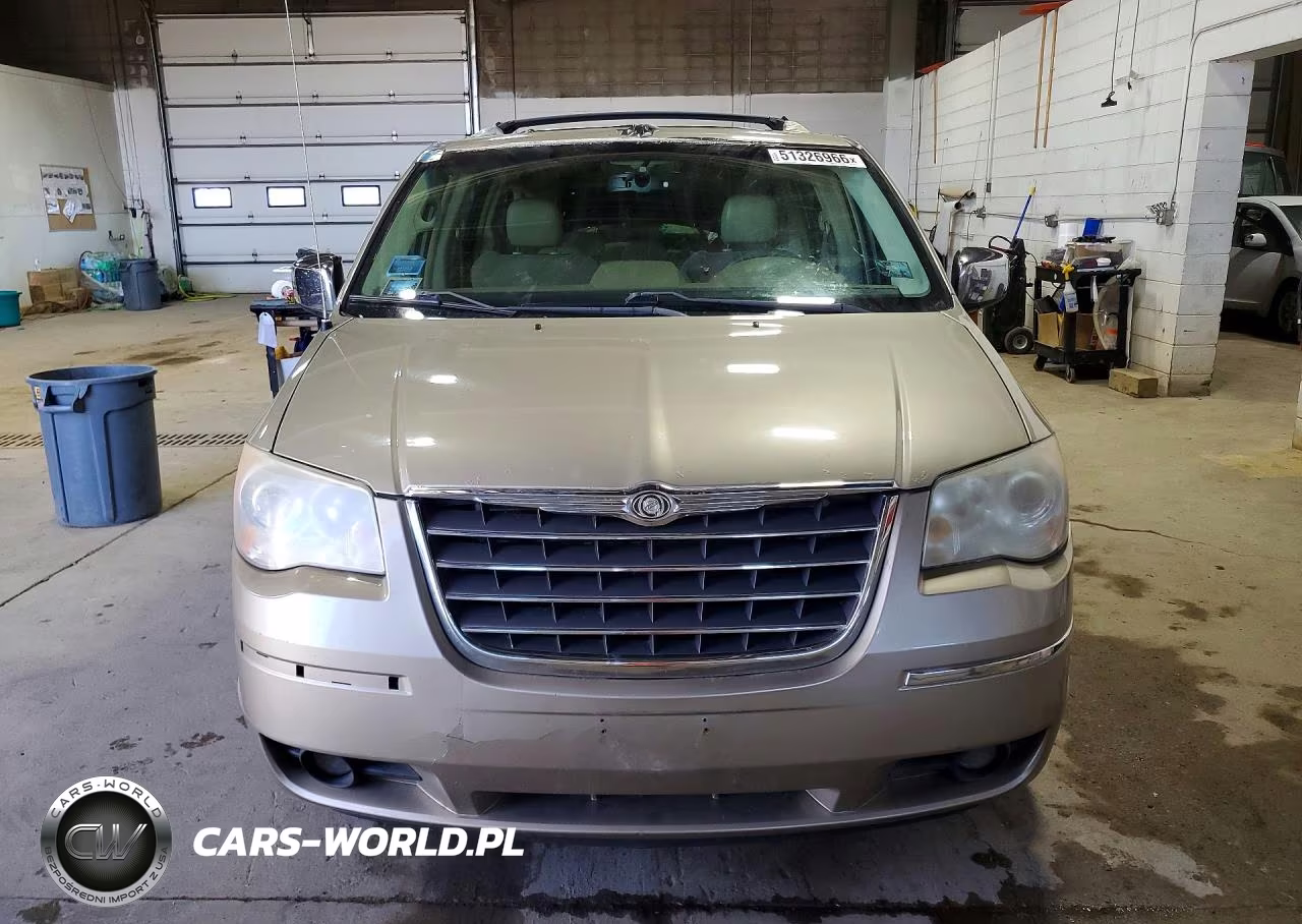 2008 Chrysler Town & Country Limited VIN:2A8HR64X48R823155 - 5