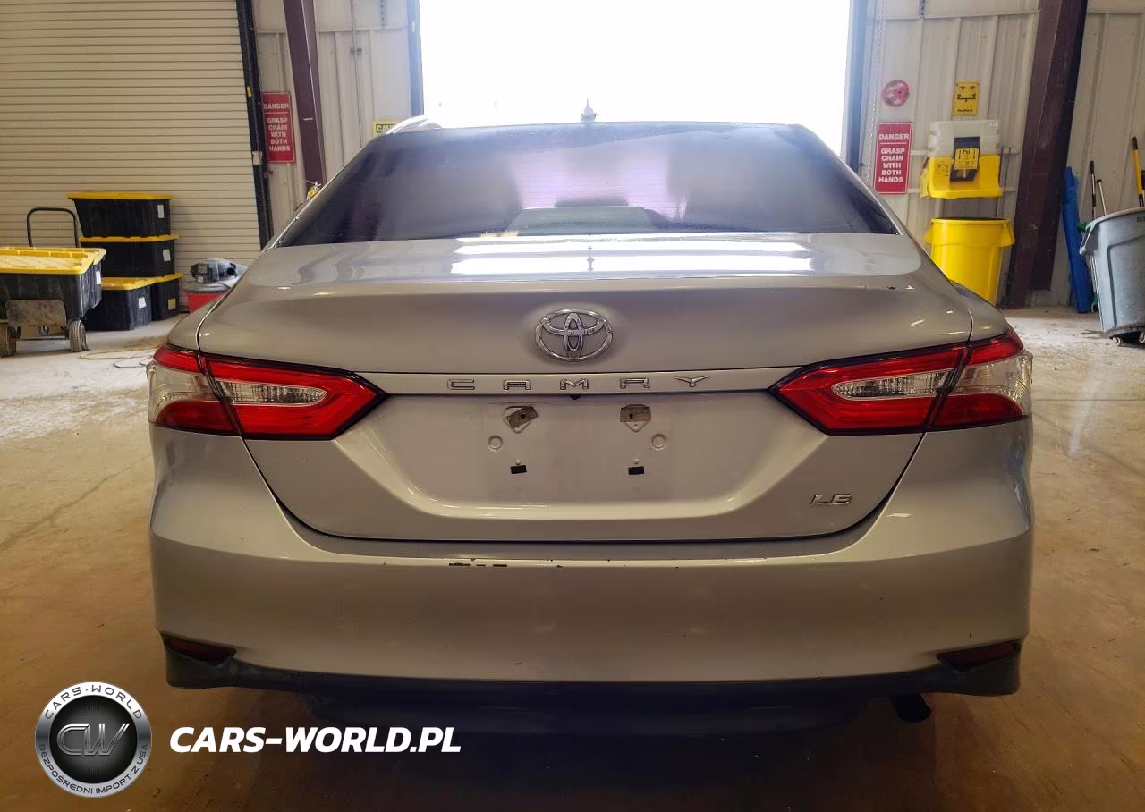 2019 Toyota Camry Le VIN:4T1B11HK0KU770594 - 6