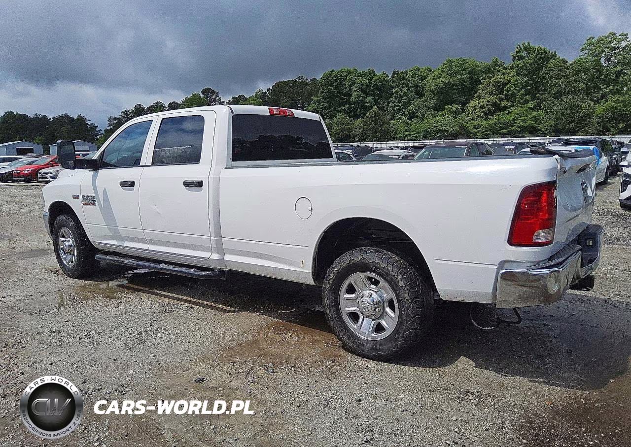 2018 Ram 2500 St VIN:3C6UR4HJXJG179437 - 2