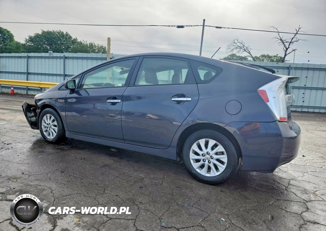 2013 Toyota Prius Plug-In Hybrid Base VIN:JTDKN3DP5D3044115 - 2