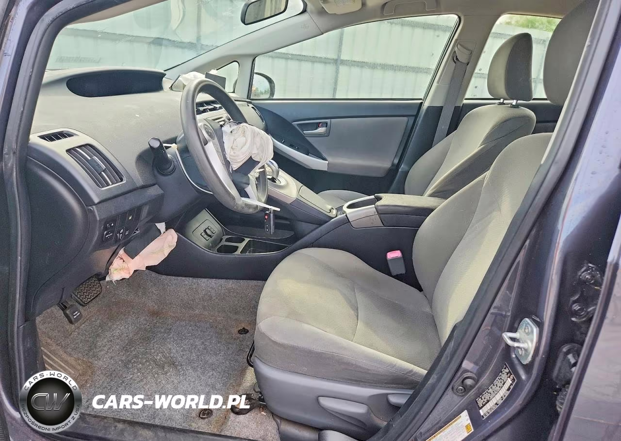 2013 Toyota Prius Plug-In Hybrid Base VIN:JTDKN3DP5D3044115 - 7