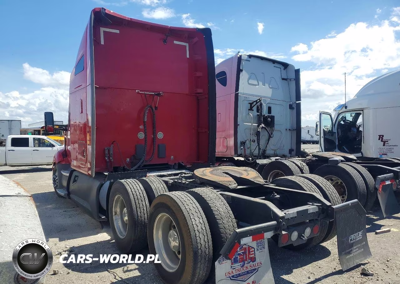 2020 Kenworth T680 Semi Truck VIN:1XKYD49X3LJ372756 - 3