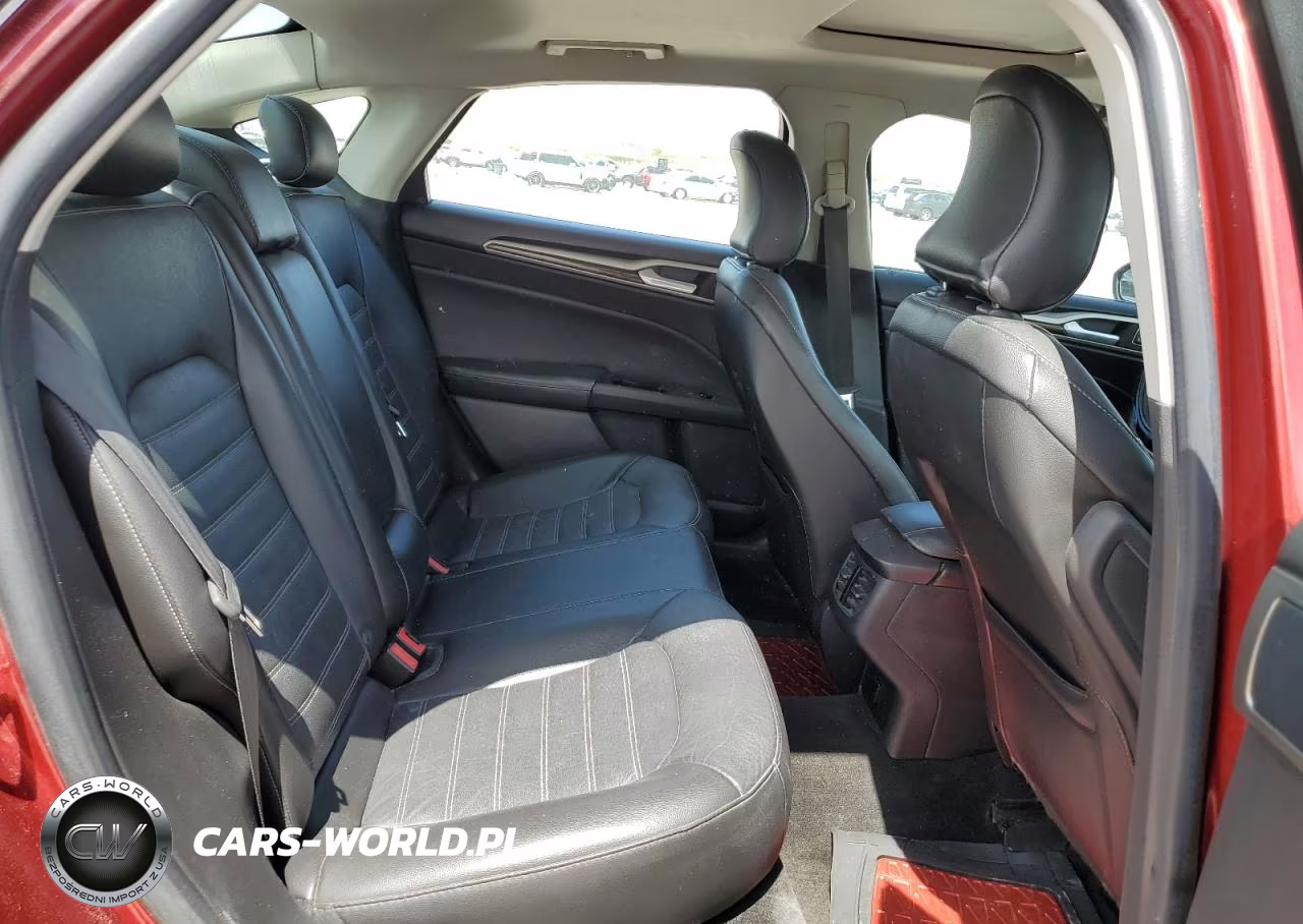 2016 Ford Fusion Se VIN:3FA6P0H95GR188992 - 10