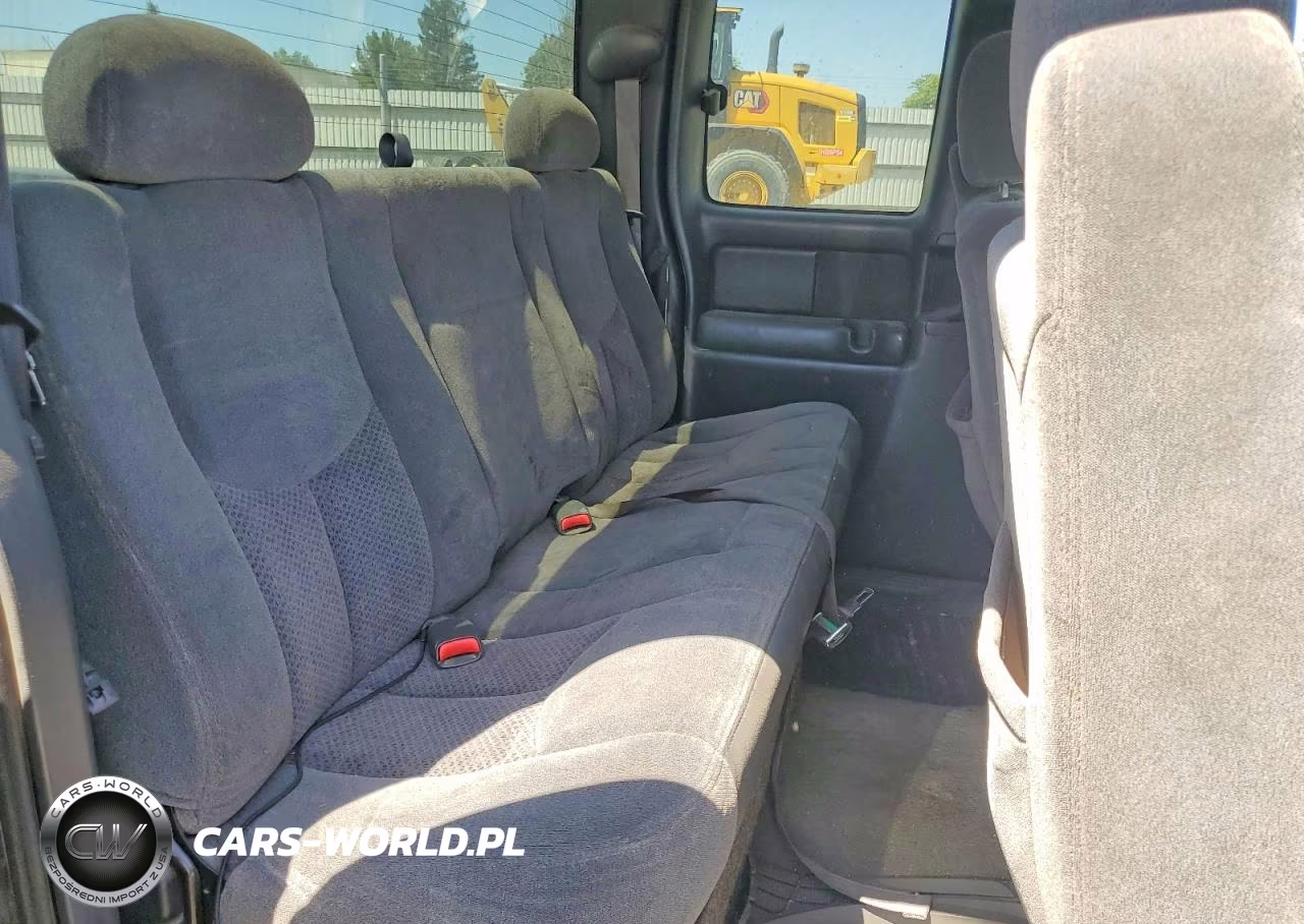 2003 Chevrolet Silverado C1500 VIN:1GCEC19V83Z124034 - 10