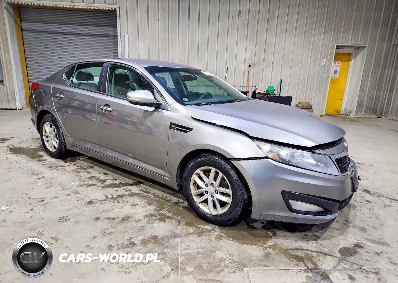 2013 Kia Optima Lx VIN:5XXGM4A78DG230640 - 4