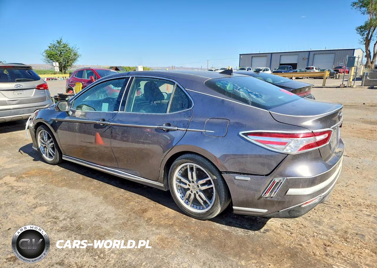 2018 Toyota Camry Xle VIN:4T1B11HK6JU010961 - 2