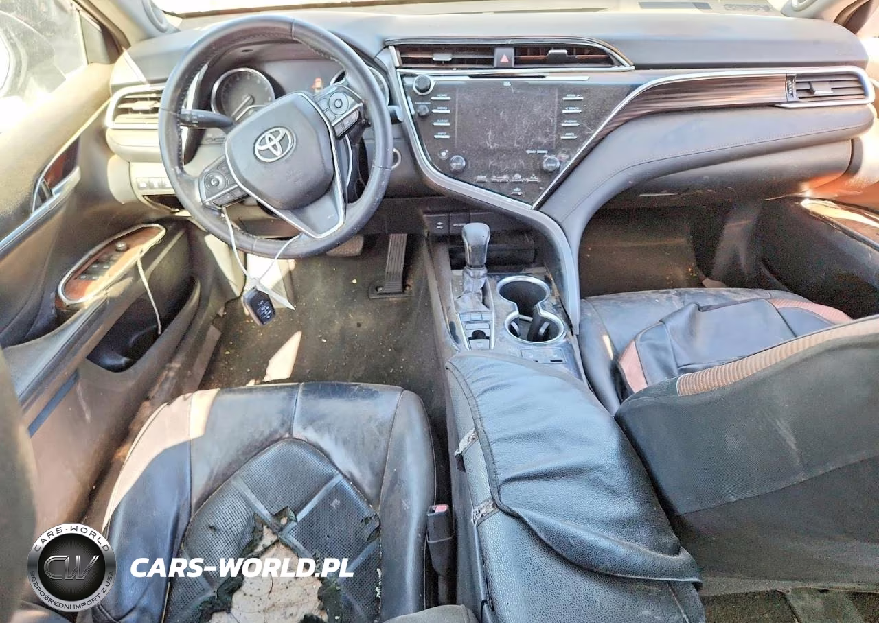 2018 Toyota Camry Xle VIN:4T1B11HK6JU010961 - 8