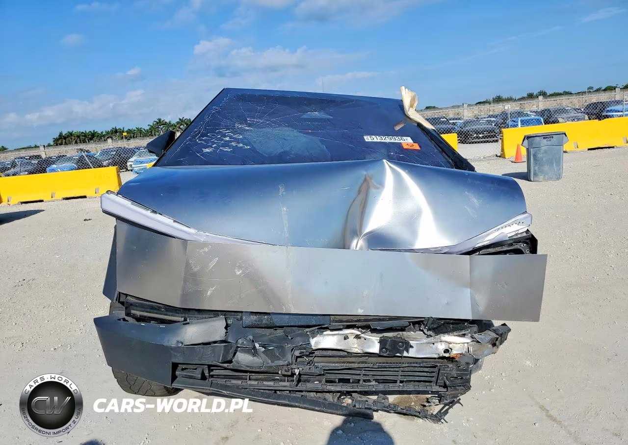 2024 Tesla Cybertruck VIN:7G2CEHED4RA014209 - 5