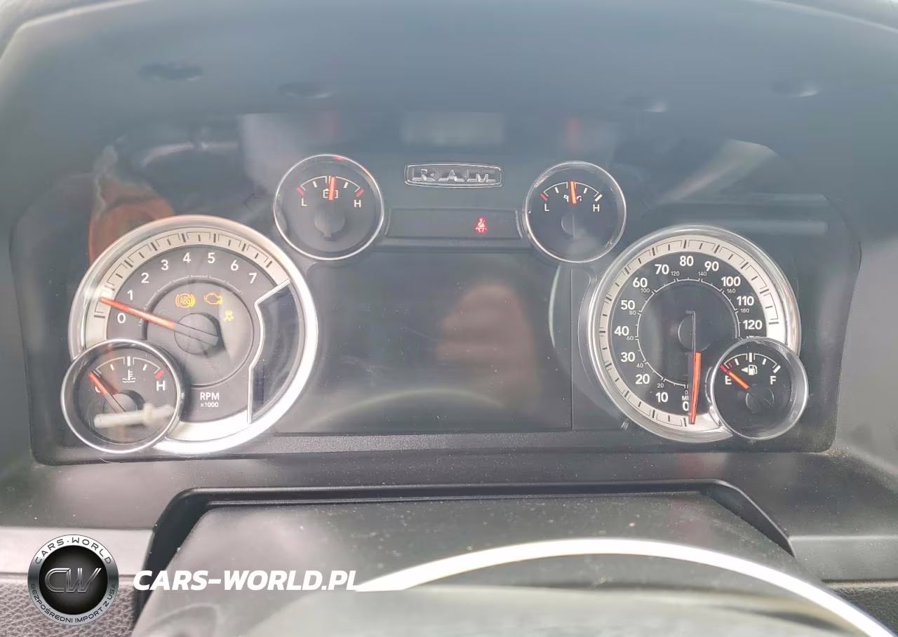 2014 Ram 1500 Laramie VIN:1C6RR7NT0ES471500 - 9