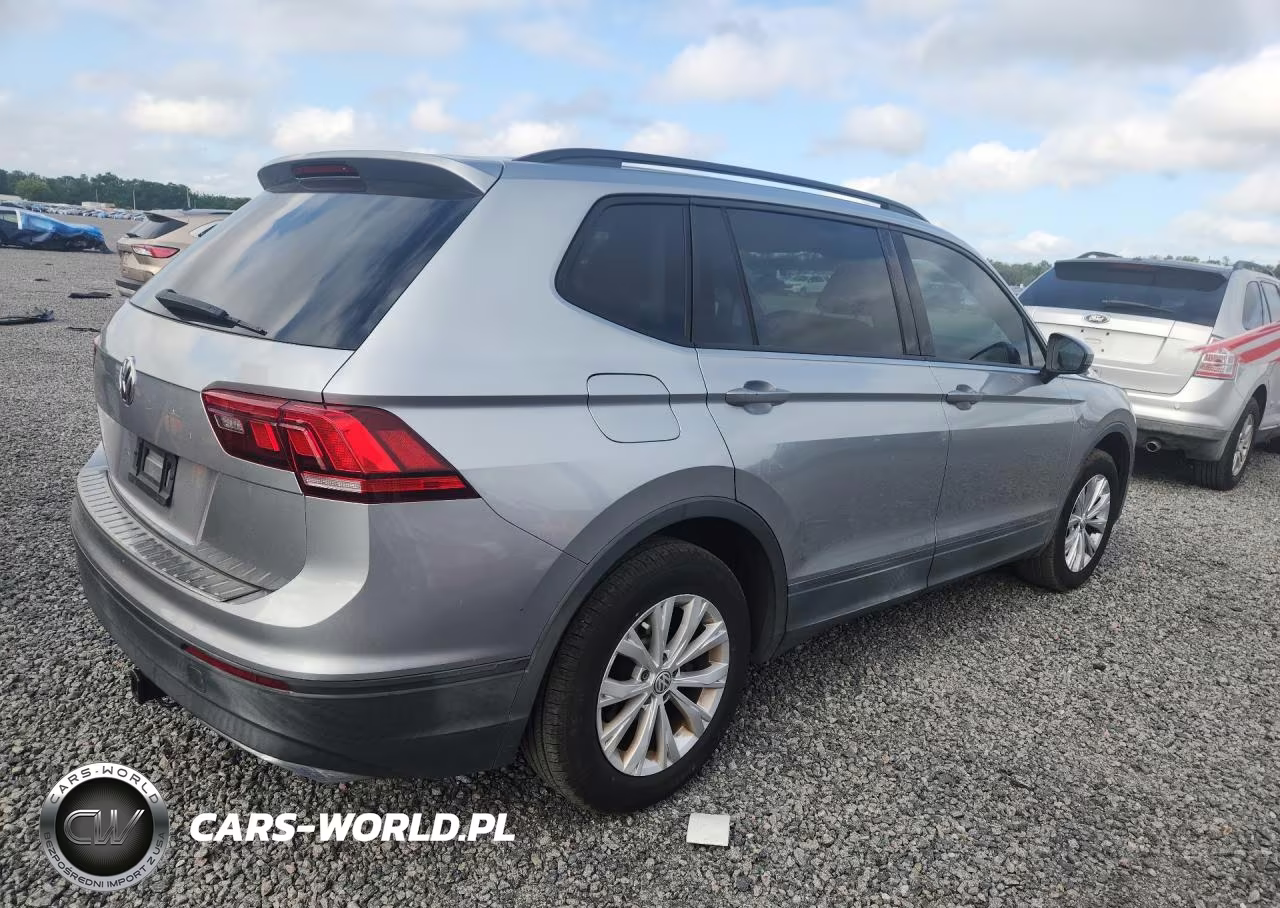 2019 Volkswagen Tiguan S VIN:3VV1B7AX2KM187052 - 3