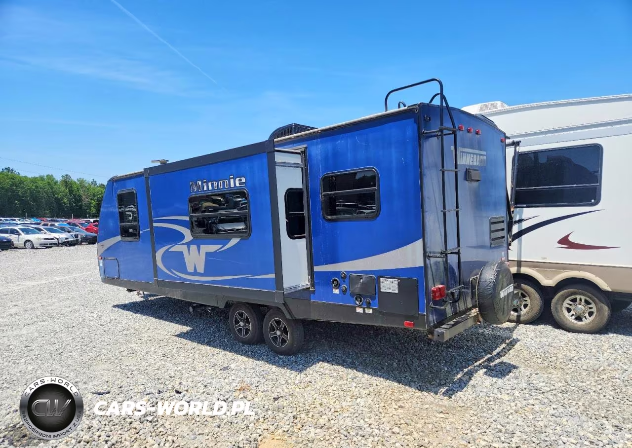 2017 Winnebago Minnie Camper VIN:54CTM1R23H3031927 - 3