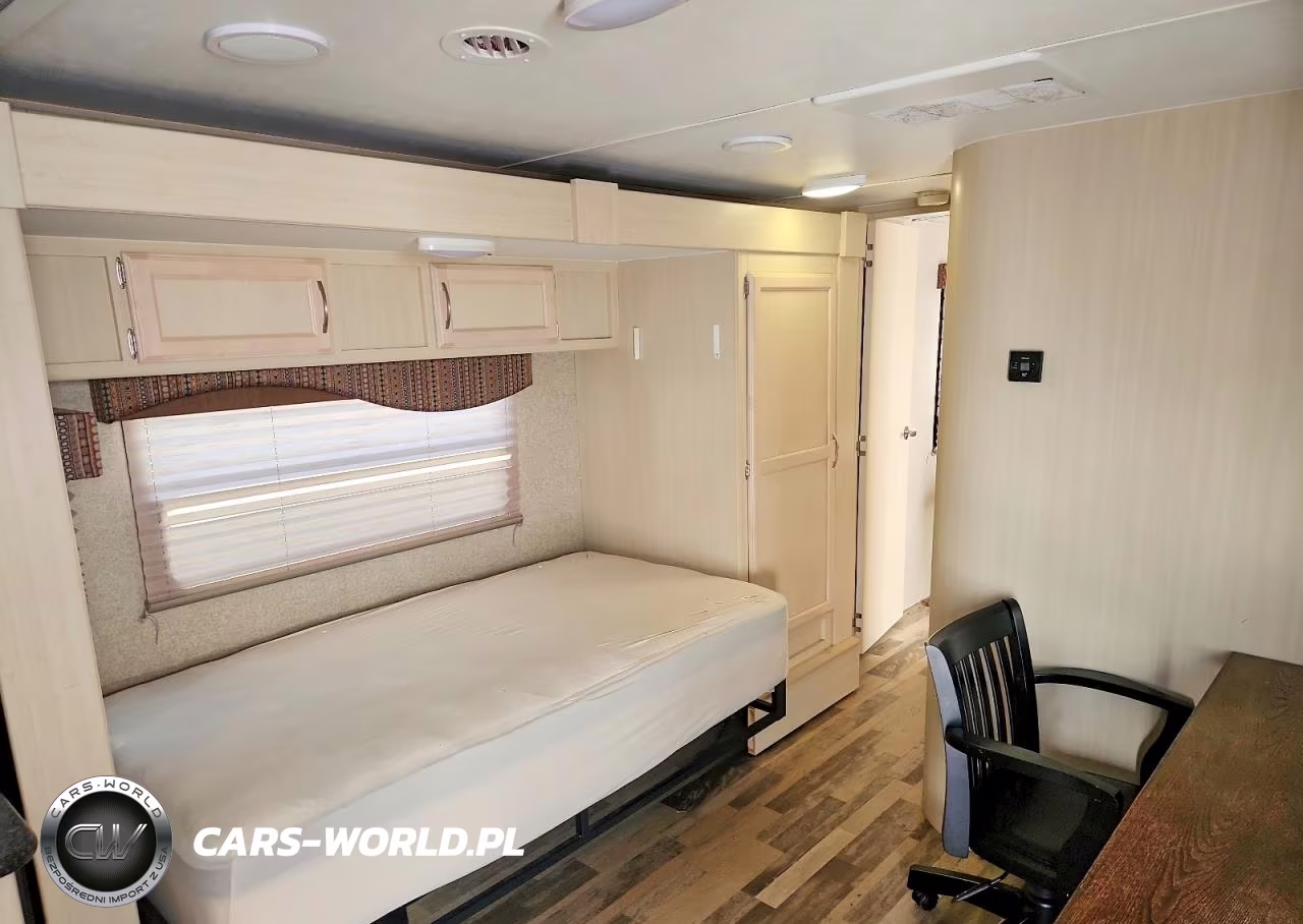 2017 Winnebago Minnie Camper VIN:54CTM1R23H3031927 - 5