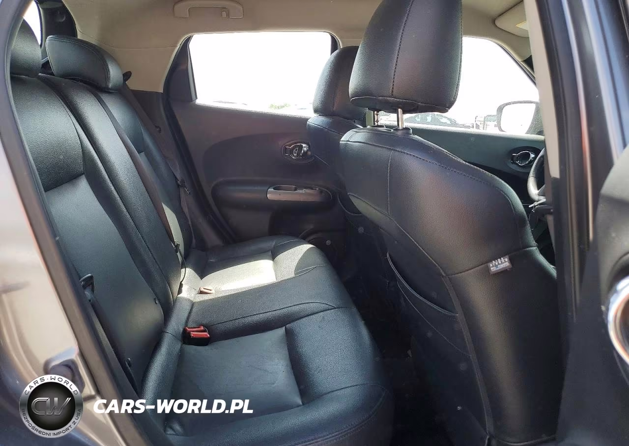 2015 Nissan Juke S VIN:JN8AF5MV3FT565621 - 11