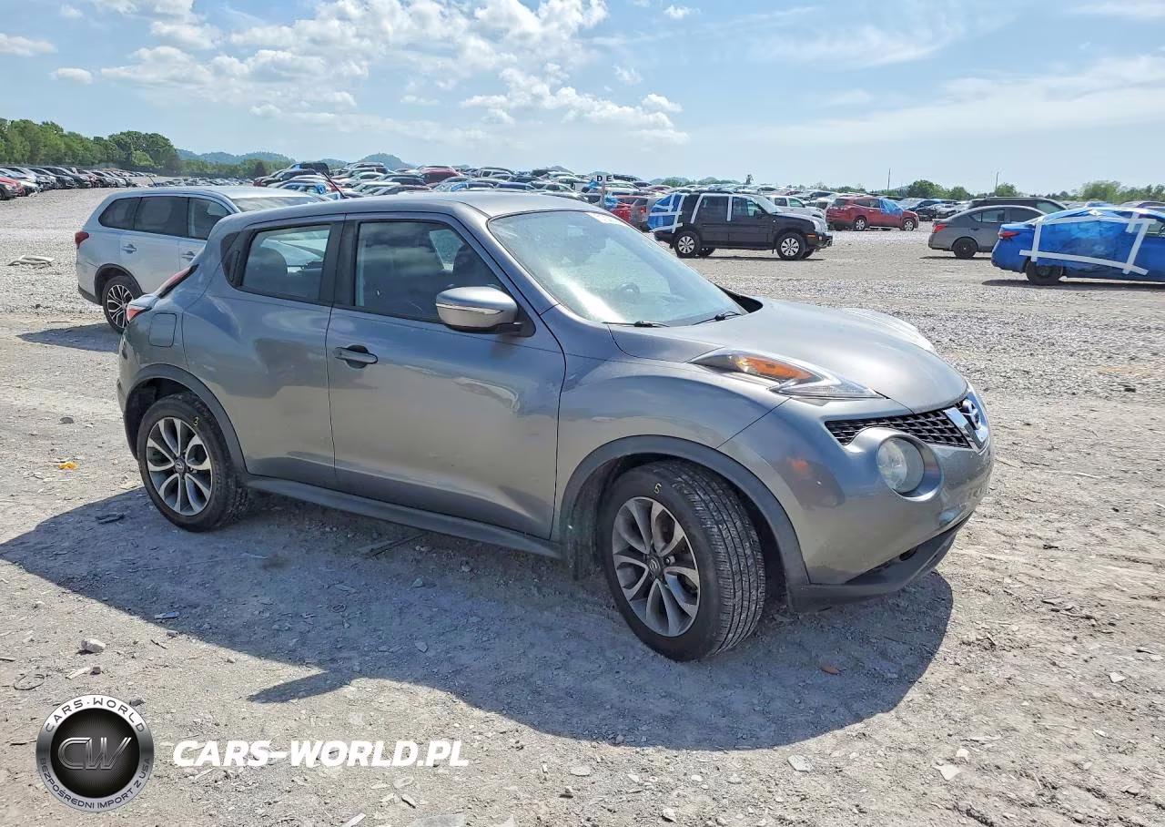 2015 Nissan Juke S VIN:JN8AF5MV3FT565621 - 4