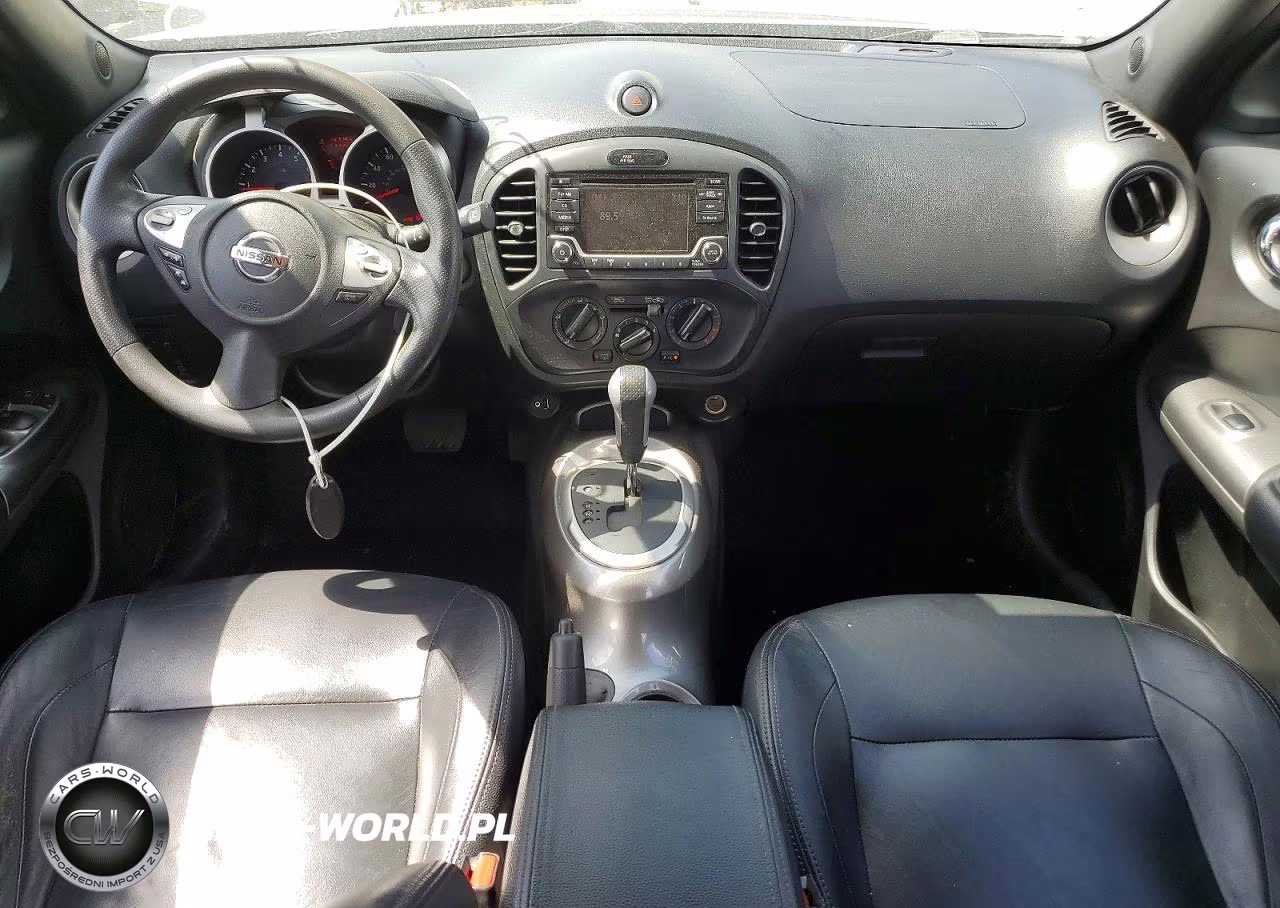 2015 Nissan Juke S VIN:JN8AF5MV3FT565621 - 8