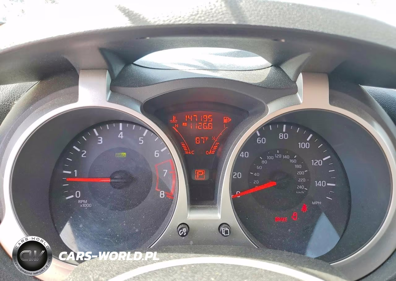 2015 Nissan Juke S VIN:JN8AF5MV3FT565621 - 9