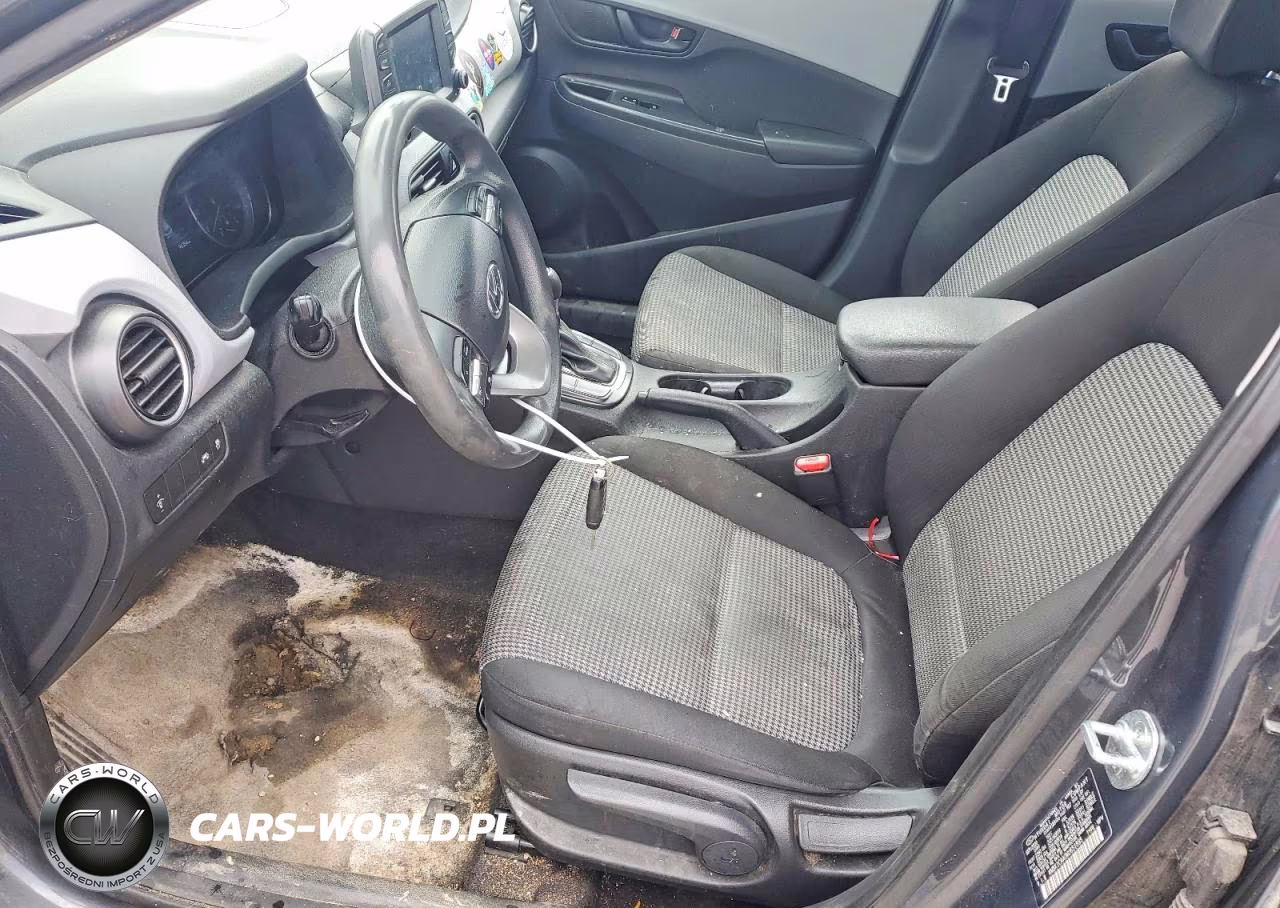 2021 Hyundai Kona Se VIN:KM8K1CAA0MU651895 - 7