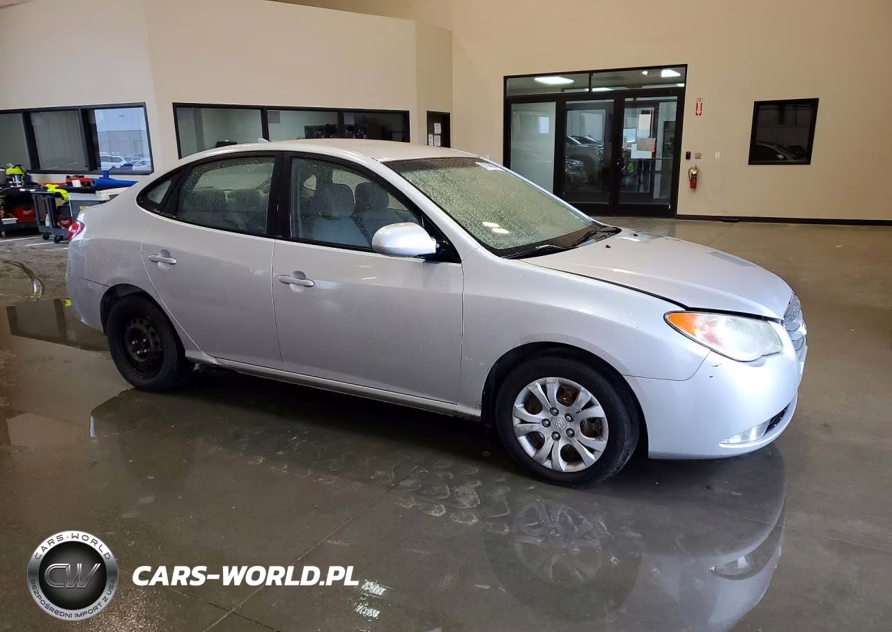 2010 Hyundai Elantra Gls VIN:KMHDU4AD6AU837906 - 4