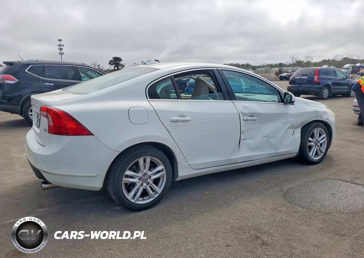 2013 Volvo S60 T5 VIN:YV1612FS3D2232110 - 3