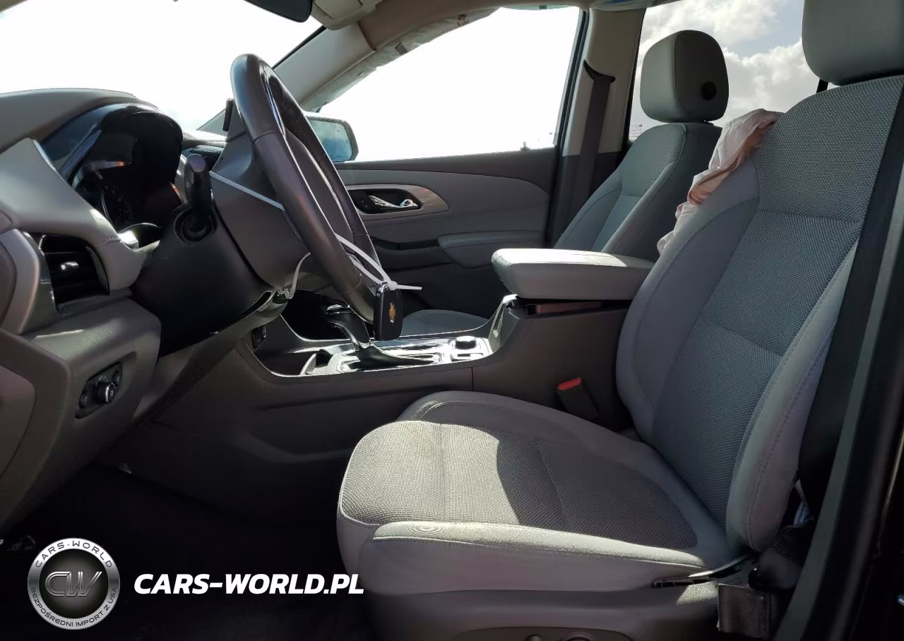 2019 Chevrolet Traverse Lt VIN:1GNERGKW8KJ244635 - 7
