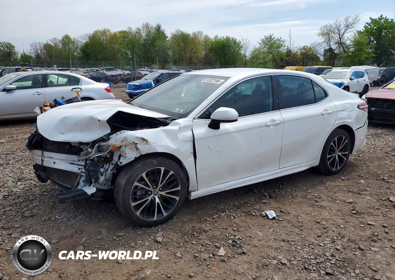 2020 Toyota Camry Se – zdjęcie 1 z 12